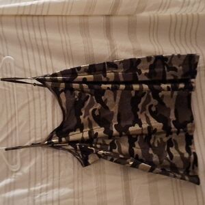 Size 3 torrid tank top